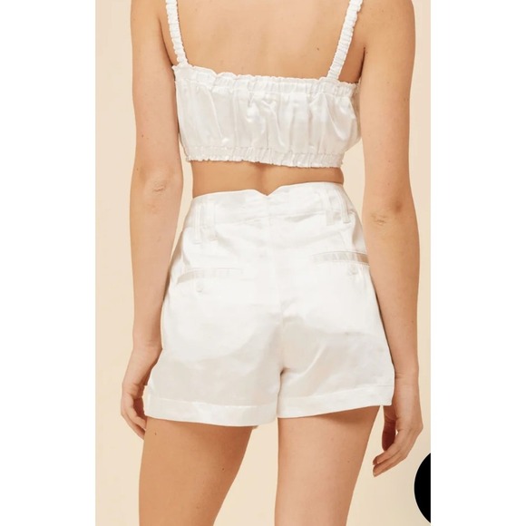 Vintage Havana White Heavy Satin Shorts - Picture 2 of 7